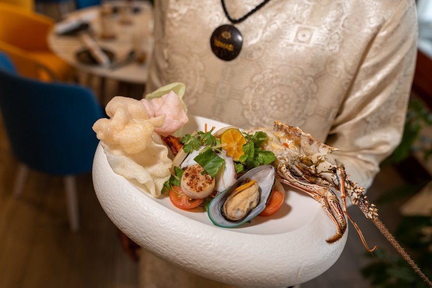 Madame SoDish madame so fish dish scallops lobster fiji
